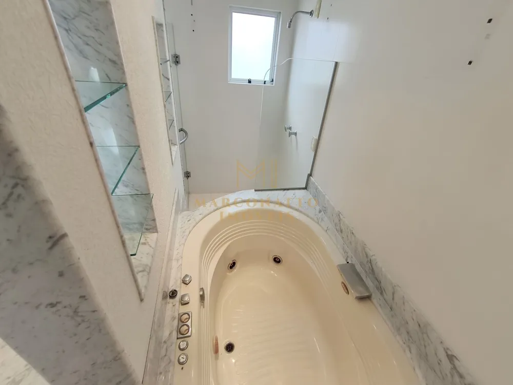 Apartamento, 3 quartos, 179 m² - Foto 2