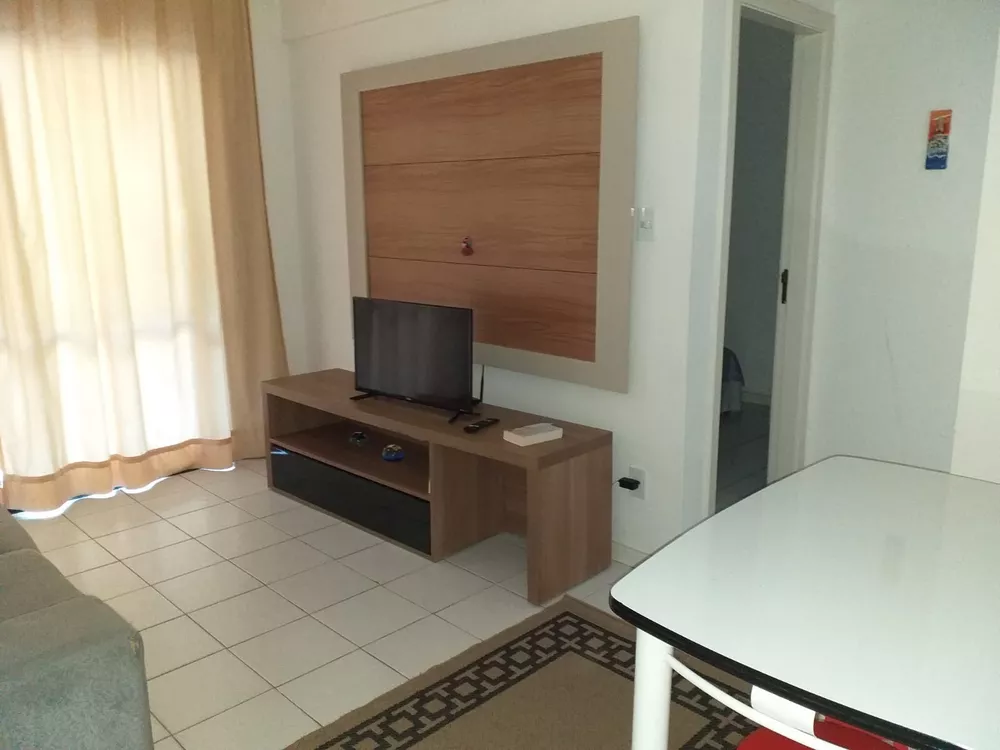 Apartamento à venda com 1 quarto, 55m² - Foto 2