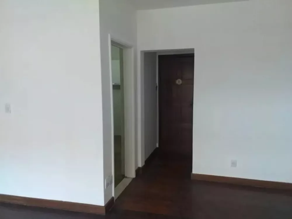 Apartamento à venda com 3 quartos, 120m² - Foto 3