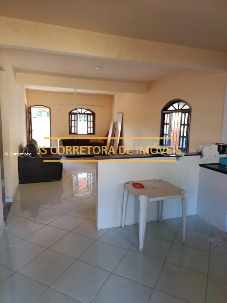 Casa, 2 quartos, 225 m² - Foto 1