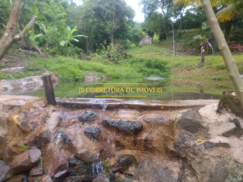 Sítio à venda com 2 quartos, 600m² - Foto 4