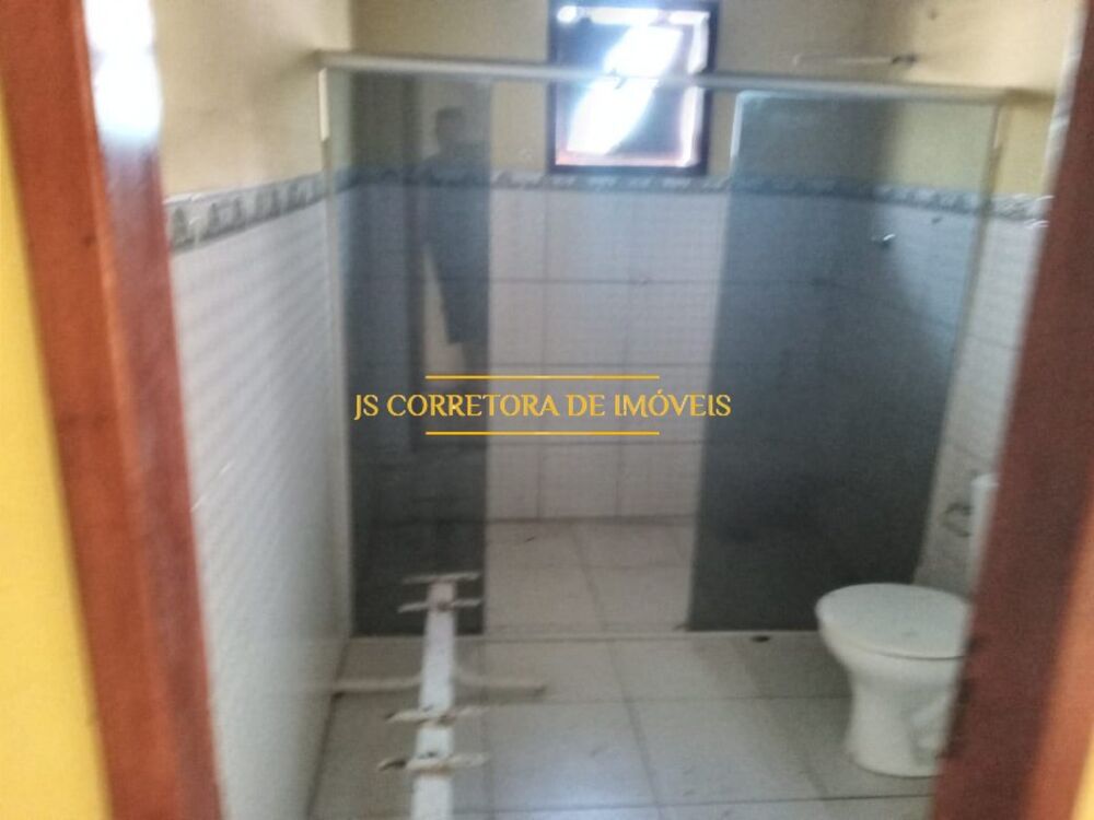 Casa à venda com 2 quartos, 450m² - Foto 4