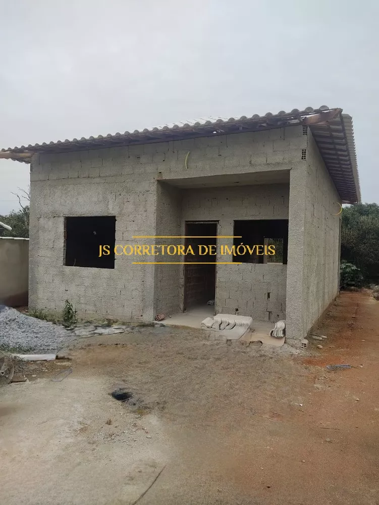 Casa à venda com 2 quartos, 300m² - Foto 7