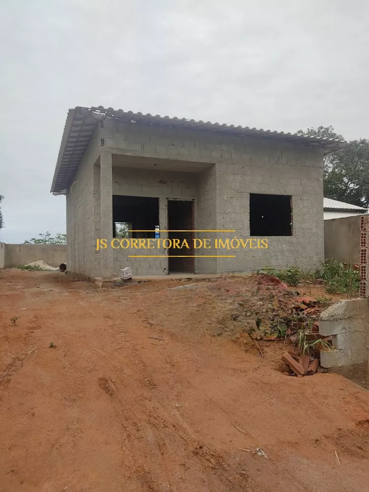 Casa à venda com 2 quartos, 300m² - Foto 2