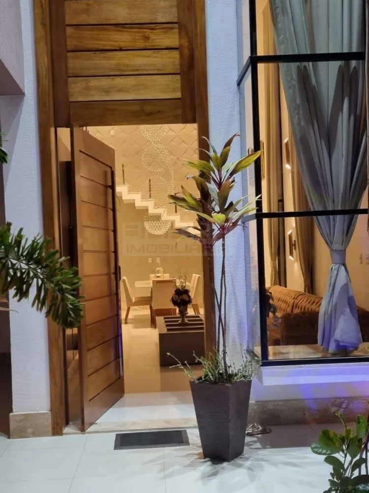 Casa, 4 quartos, 265 m² - Foto 1