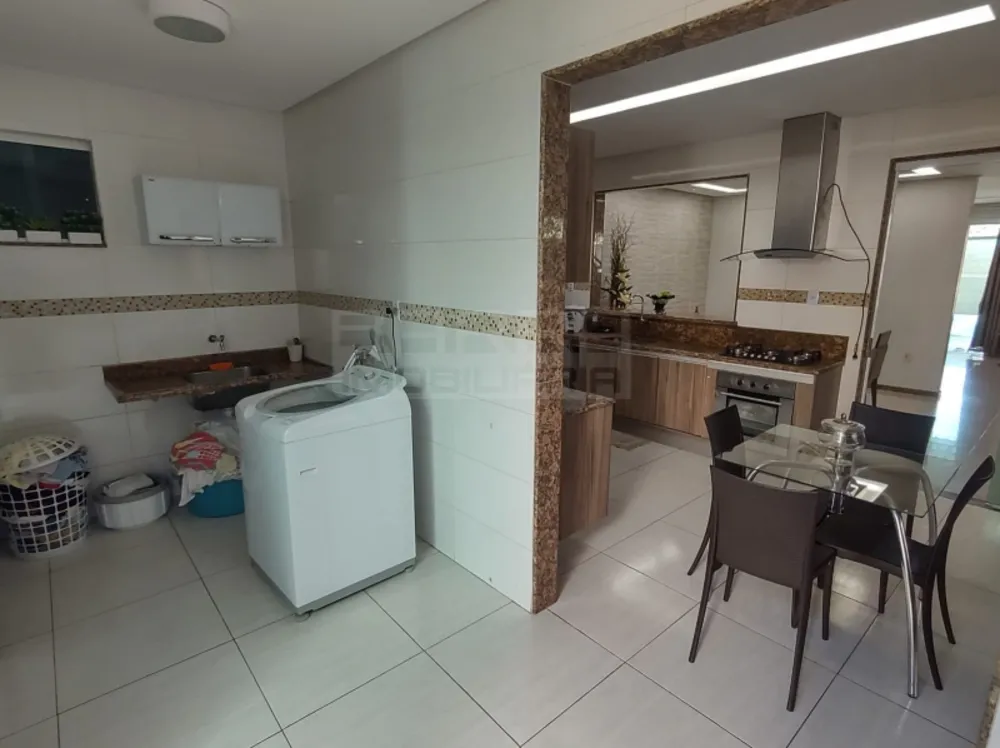 Casa, 5 quartos, 300 m² - Foto 3