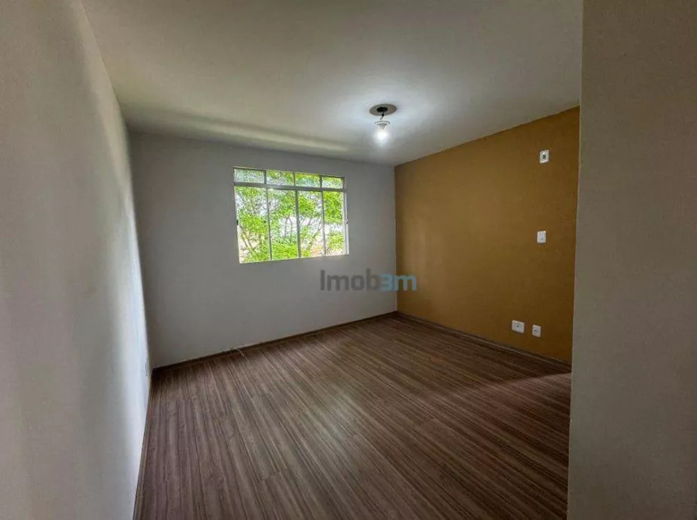 Apartamento à venda com 2 quartos, 60m² - Foto 2