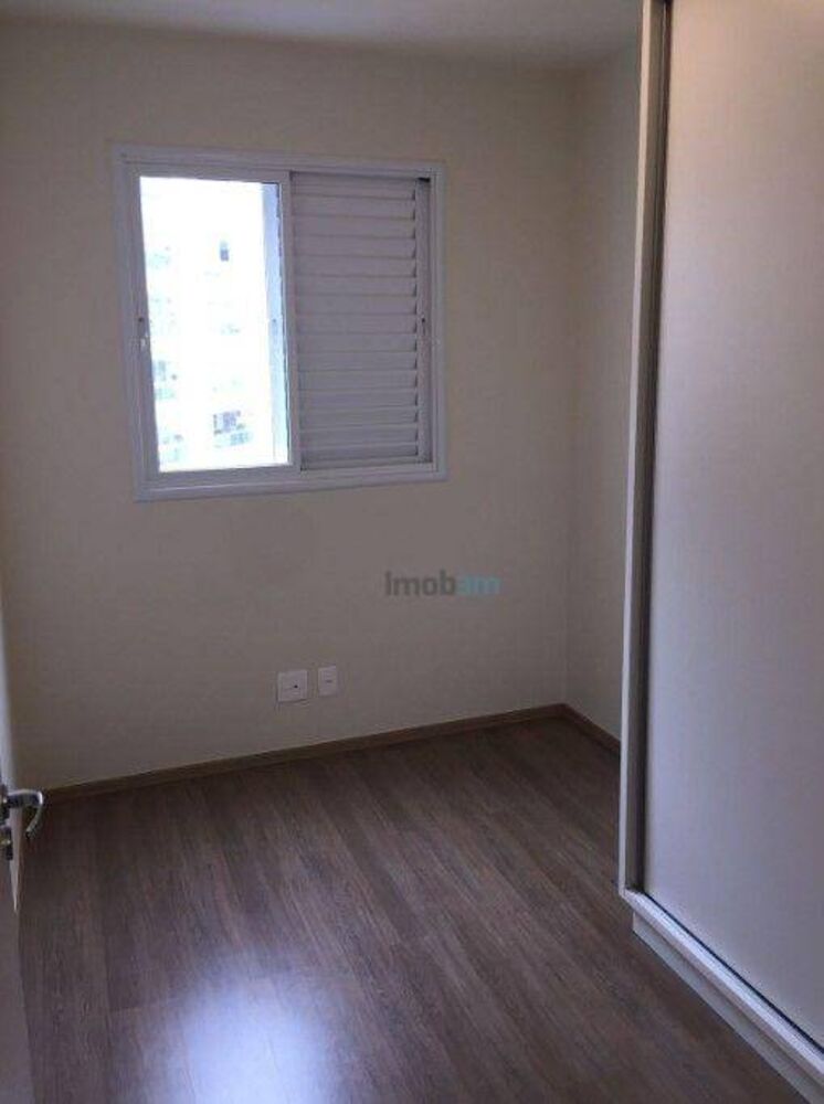 Apartamento para alugar com 3 quartos, 78m² - Foto 9