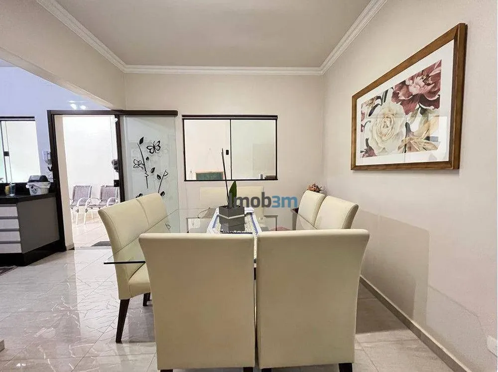 Casa, 3 quartos, 177 m² - Foto 4