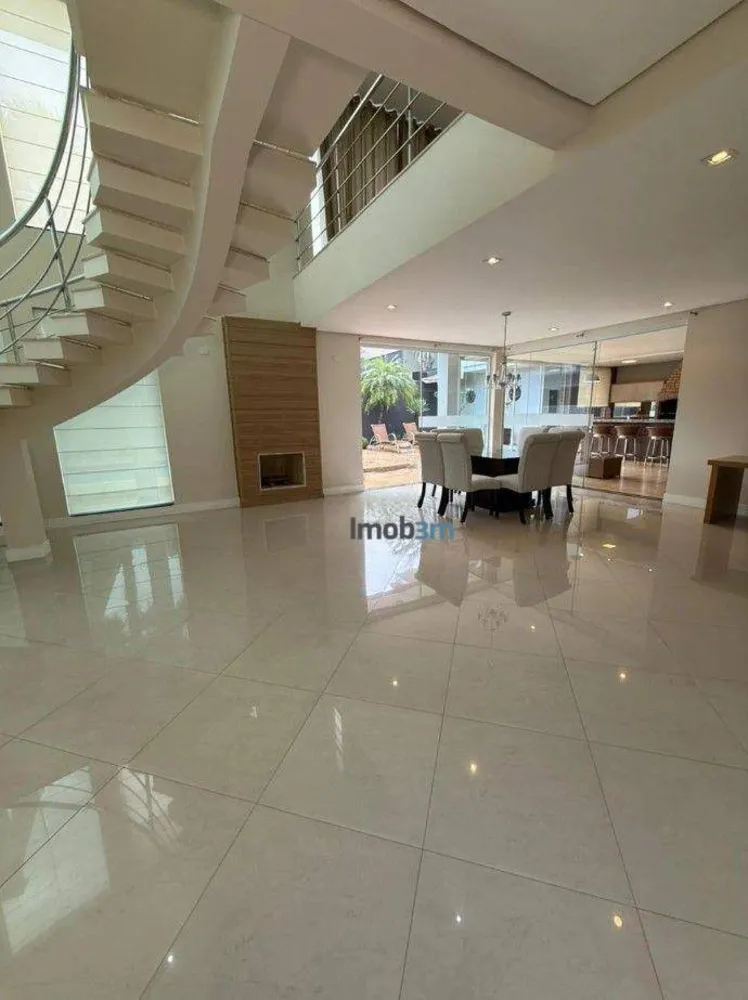Sobrado, 4 quartos, 449 m² - Foto 2