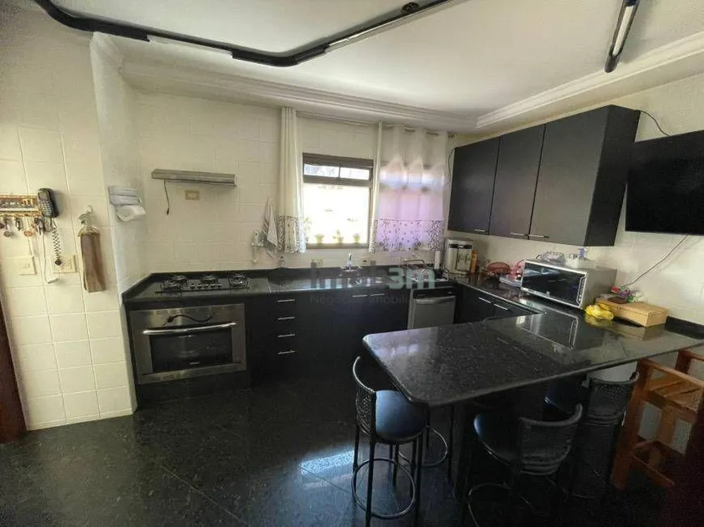 Casa, 5 quartos, 300 m² - Foto 10