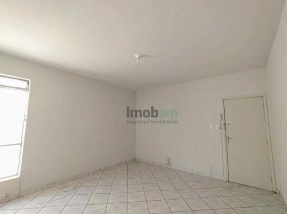 Apartamento à venda com 2 quartos, 69m² - Foto 2