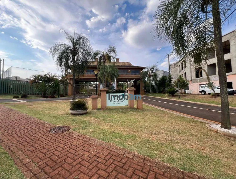 Sobrado, 3 quartos, 220 m² - Foto 1