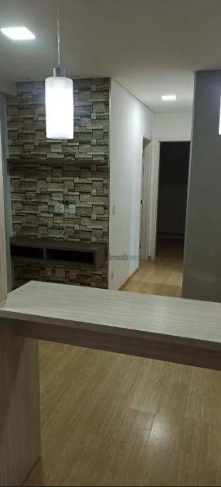 Apartamento para alugar com 2 quartos, 57m² - Foto 4