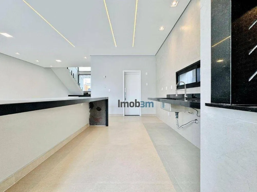 Sobrado, 3 quartos, 208 m² - Foto 5