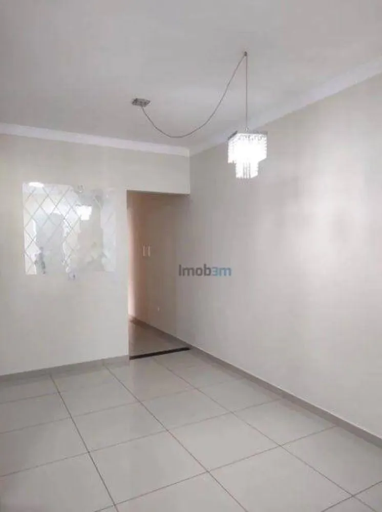 Casa, 2 quartos, 80 m² - Foto 1