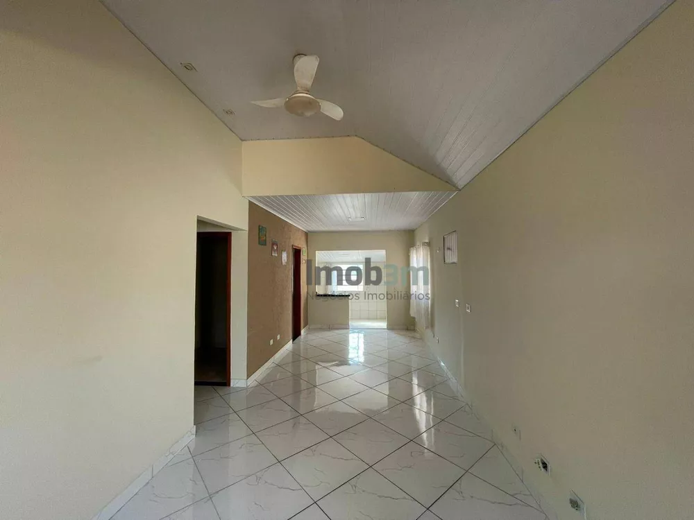 Casa à venda com 4 quartos, 190m² - Foto 8