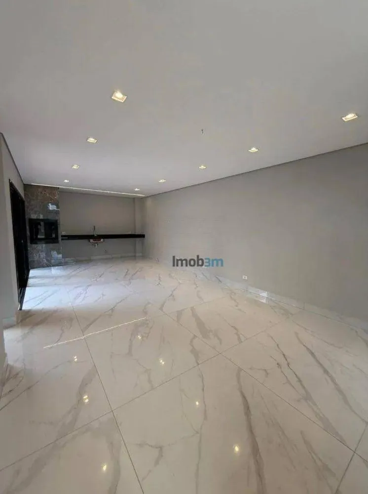Sobrado, 3 quartos, 200 m² - Foto 6