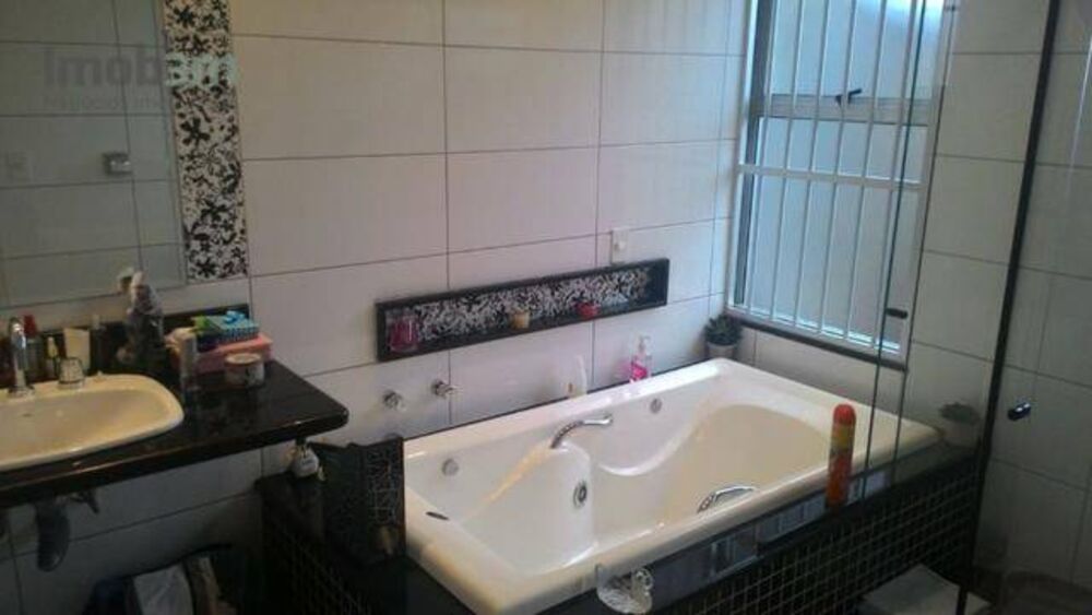 Sobrado à venda com 4 quartos, 380m² - Foto 11