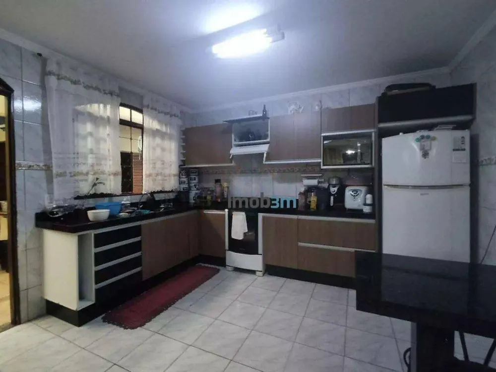 Casa, 3 quartos, 104 m² - Foto 1