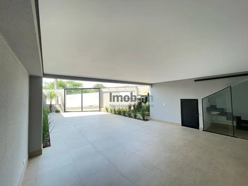 Sobrado, 3 quartos, 203 m² - Foto 2