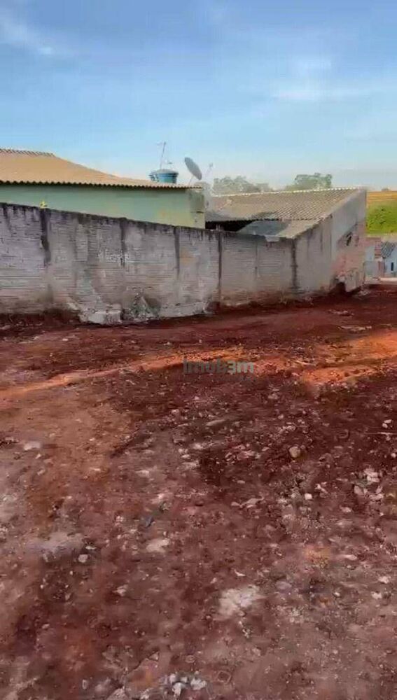 Terreno à venda, 323M2 - Foto 2