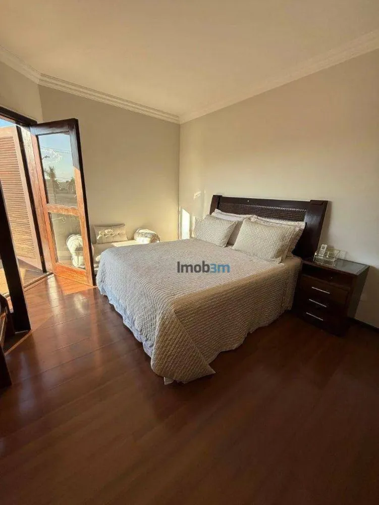 Sobrado, 3 quartos, 360 m² - Foto 11