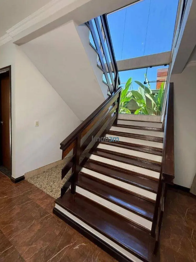 Sobrado, 3 quartos, 360 m² - Foto 8