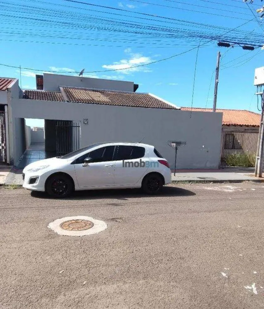 Casa, 3 quartos, 90 m² - Foto 1