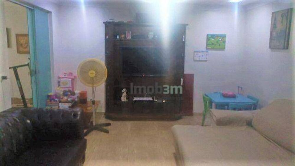 Casa à venda com 3 quartos, 171m² - Foto 2