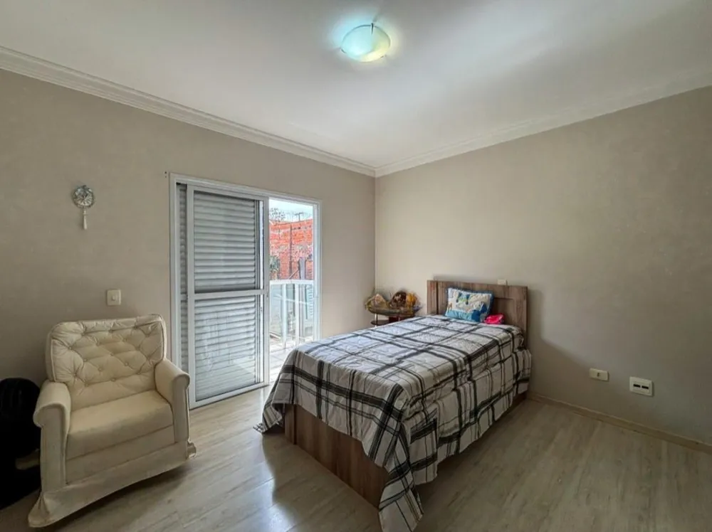 Sobrado, 4 quartos, 200 m² - Foto 2