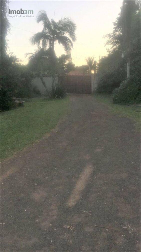 Chácara à venda com 3 quartos, 810m² - Foto 4