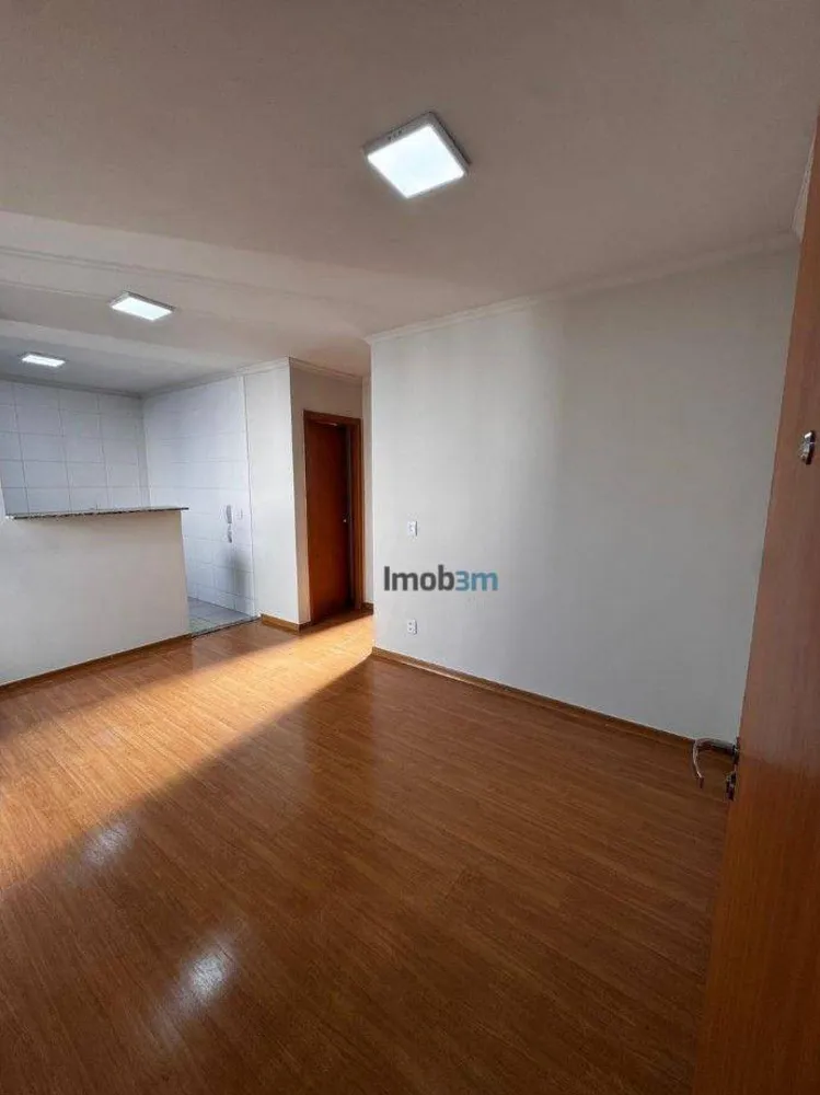 Apartamento, 2 quartos, 44 m² - Foto 2