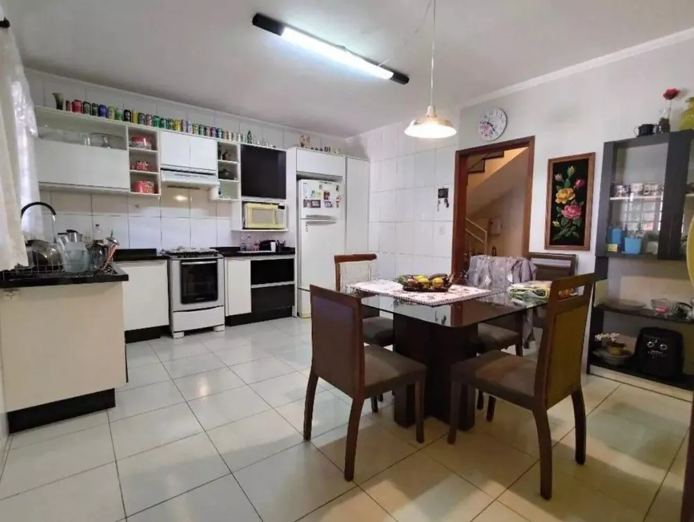 Casa, 3 quartos, 156 m² - Foto 4