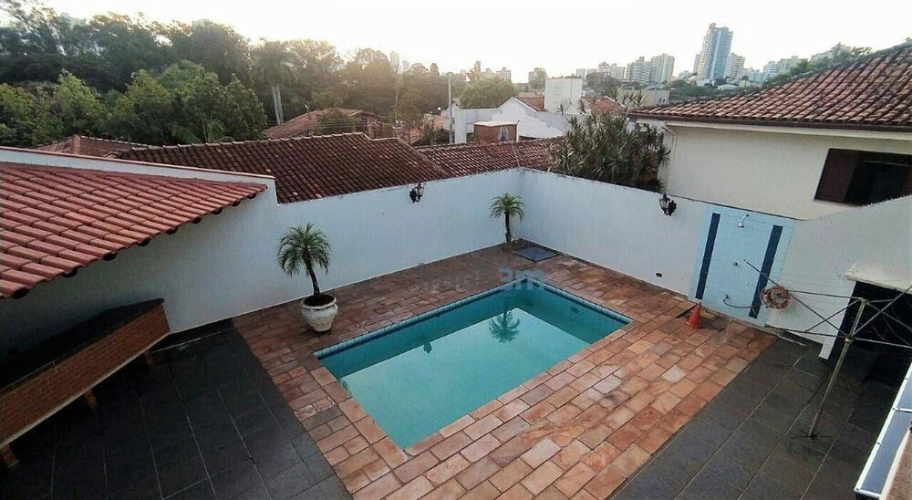 Sobrado à venda com 3 quartos, 249m² - Foto 4