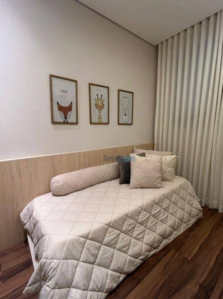 Apartamento à venda com 3 quartos, 73m² - Foto 1