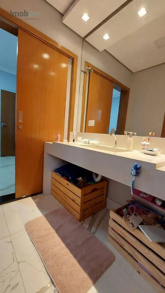Casa, 3 quartos, 200 m² - Foto 9