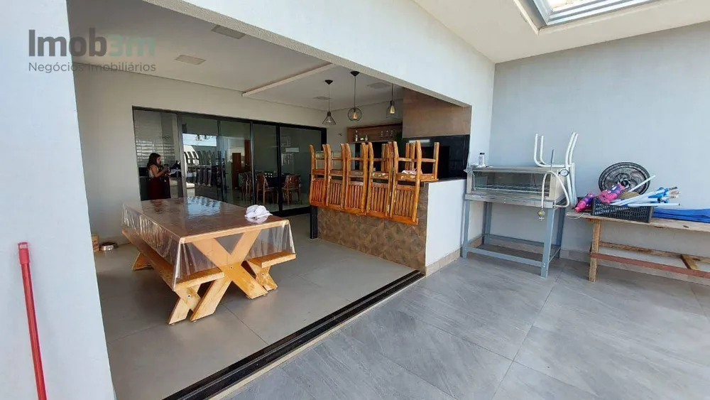Casa, 3 quartos, 200 m² - Foto 14