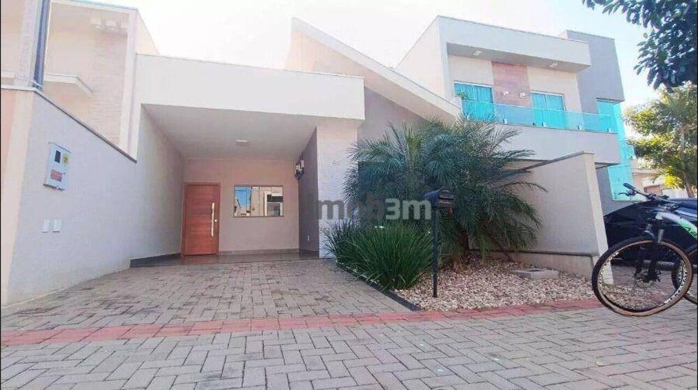 Casa à venda com 3 quartos, 102m² - Foto 1