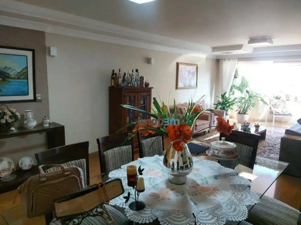 Apartamento, 3 quartos, 130 m² - Foto 2