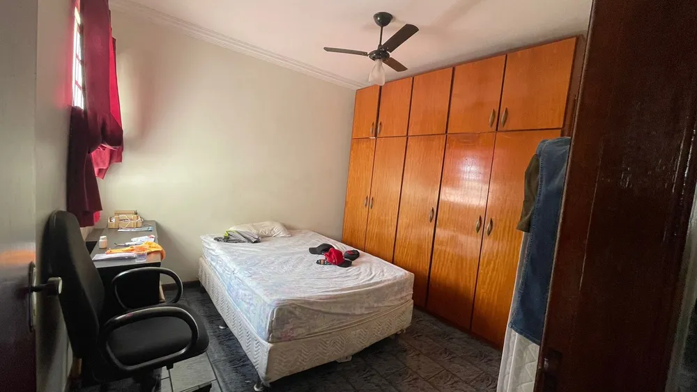 Casa, 6 quartos, 222 m² - Foto 10