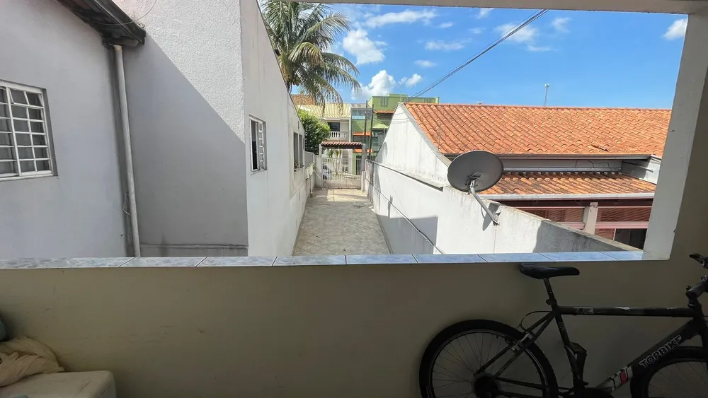 Casa, 6 quartos, 222 m² - Foto 9