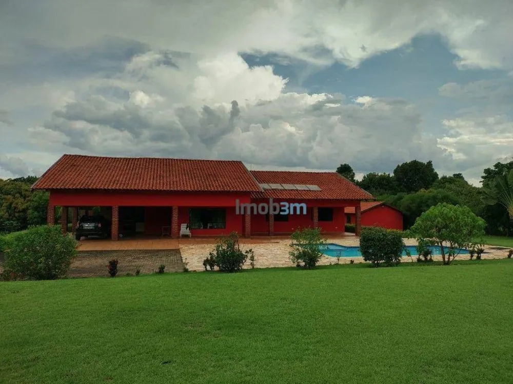 Chácara, 4 quartos, 5000 m² - Foto 1