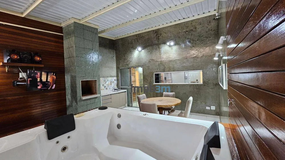 Casa, 2 quartos, 125 m² - Foto 1