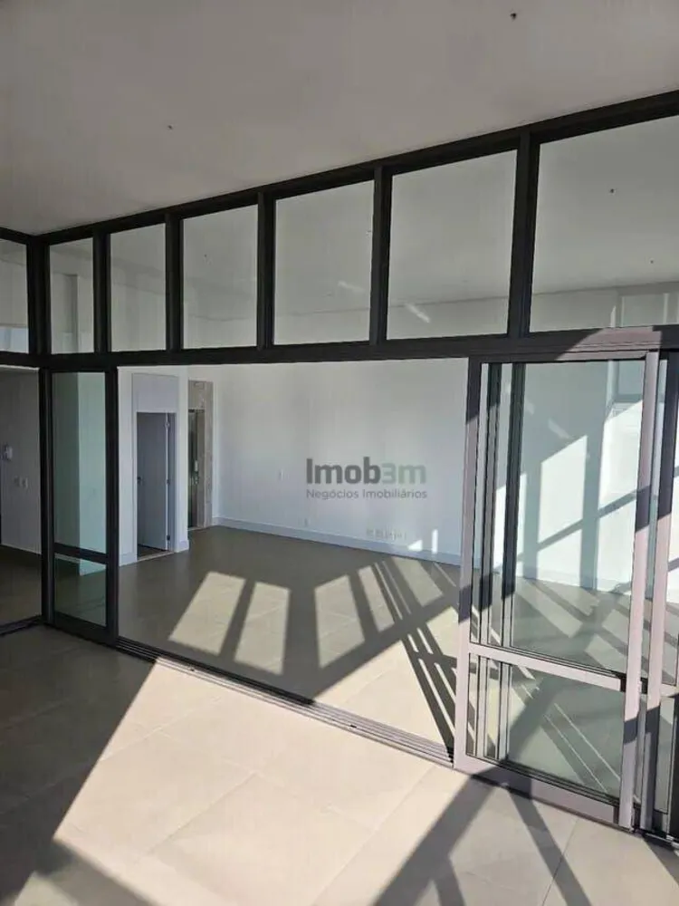 Apartamento, 3 quartos, 181 m² - Foto 2