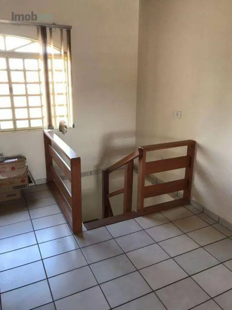 Casa, 3 quartos, 330 m² - Foto 4