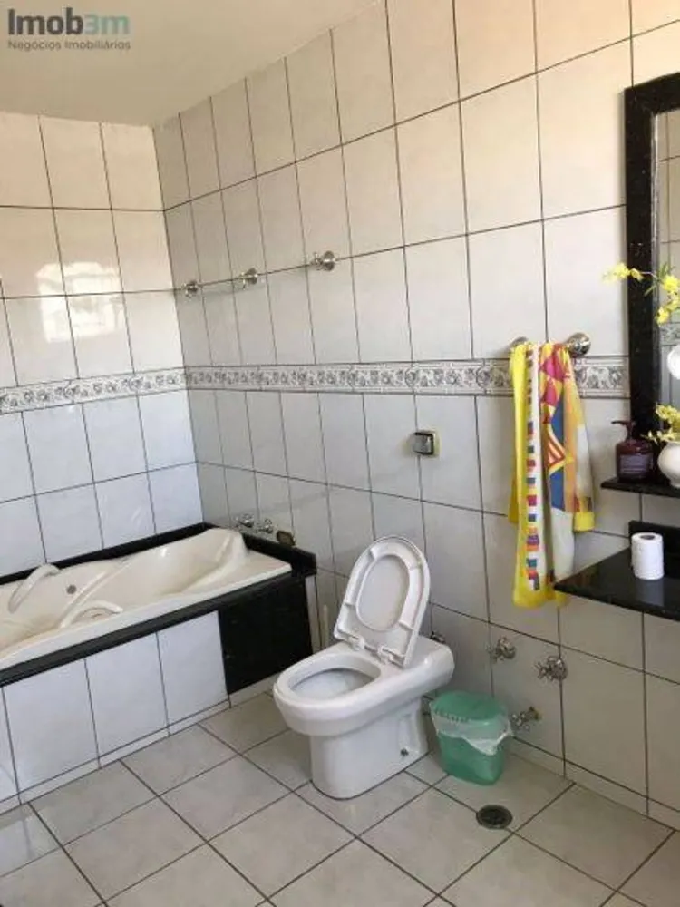 Casa, 3 quartos, 330 m² - Foto 8