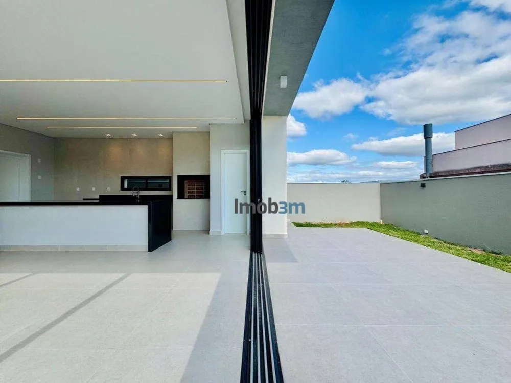 Sobrado, 3 quartos, 209 m² - Foto 3