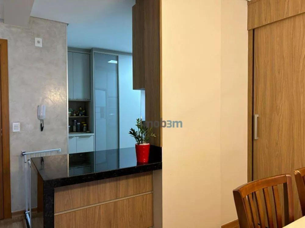 Apartamento à venda com 3 quartos, 86m² - Foto 2