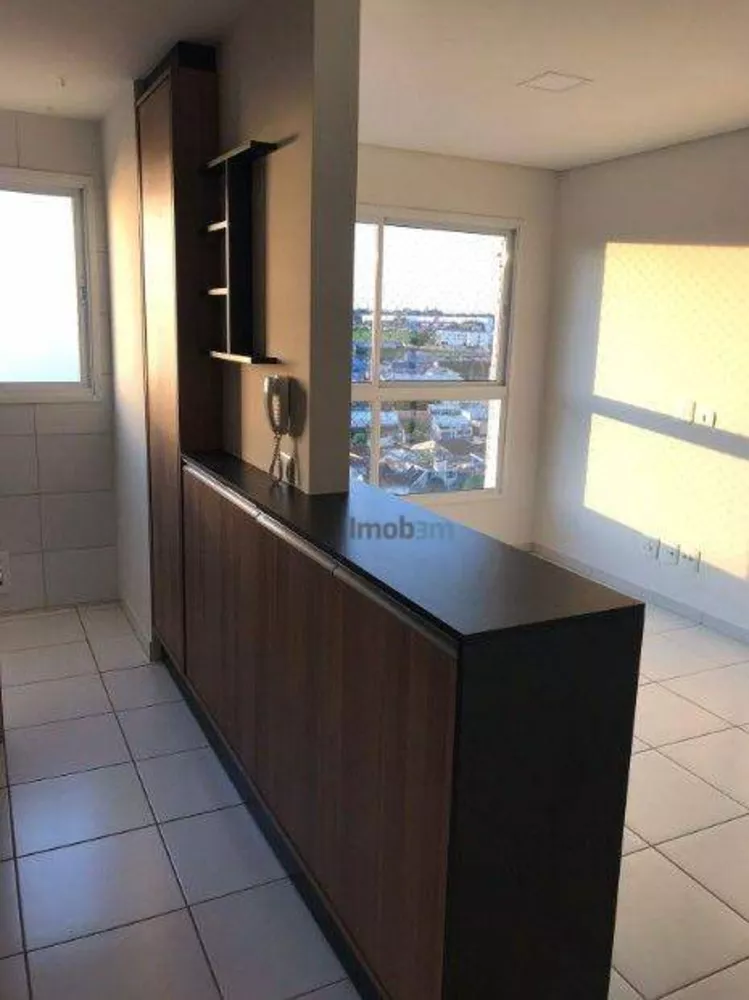 Apartamento à venda com 3 quartos, 58m² - Foto 2